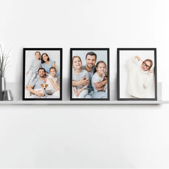 18” Photo and Collector Ledge, White - Picture 1 of 2